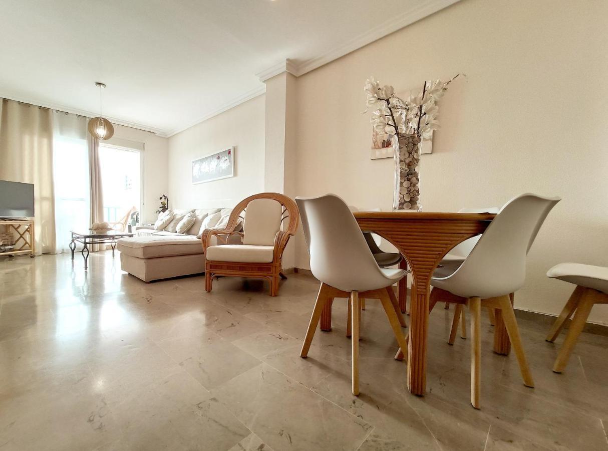 Bellavista Costa Del Sol Apartment เอสเตโปนา ภายนอก รูปภาพ